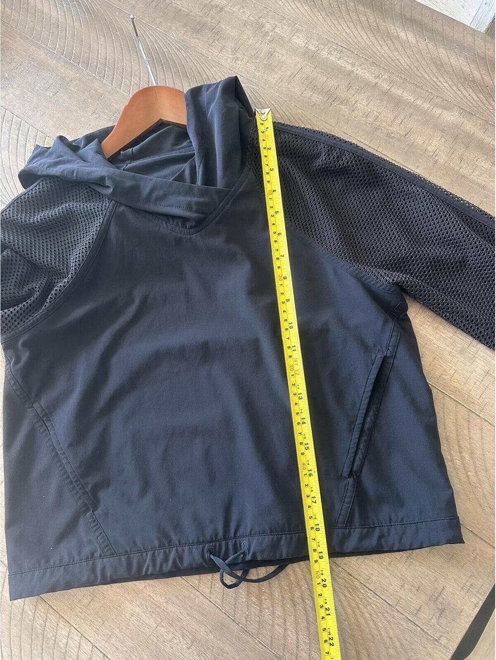 Lululemon Catch a Breeze Hooded Pullover Mesh Sleeves Black Women’s XS LW3BYWS - Picture 10 of 15